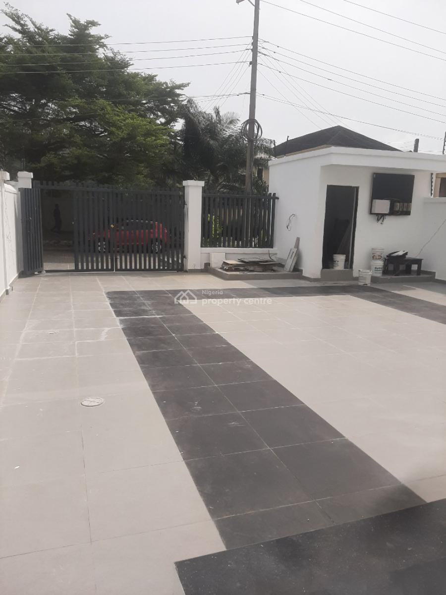 5 Bedroom Apartment, Lekki Phase 1, Lekki, Lagos, House for Sale