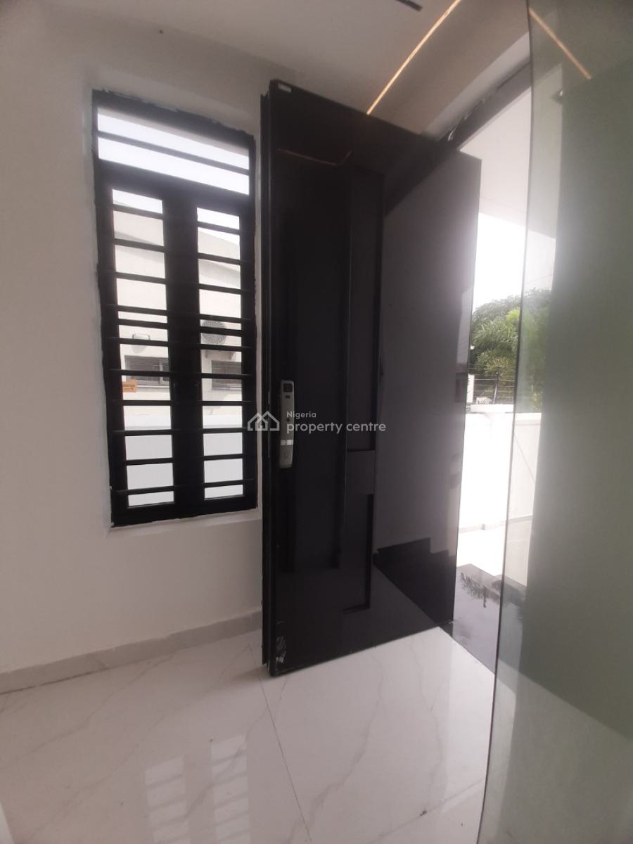 5 Bedroom Apartment, Lekki Phase 1, Lekki, Lagos, House for Sale