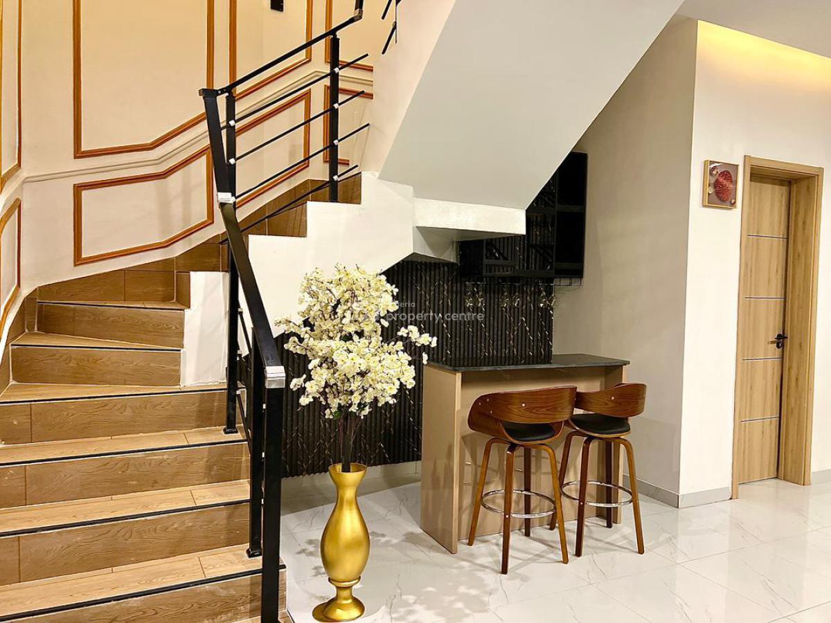 a Brand New Luxury 3 Bedroom Maisonette, Freedomway, Lekki Phase 1, Lekki, Lagos, House Short Let