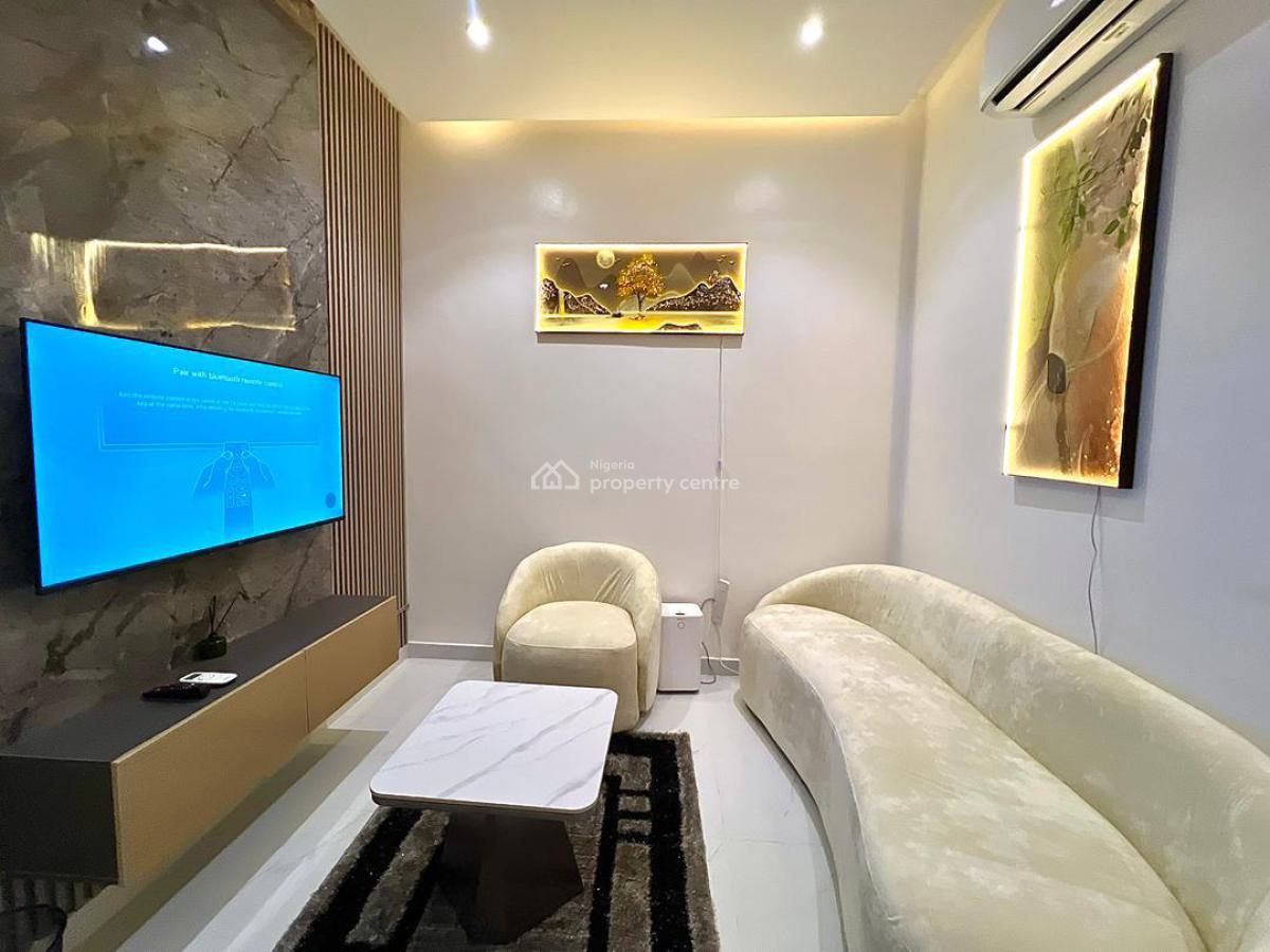 a Brand New Luxury 3 Bedroom Maisonette, Freedomway, Lekki Phase 1, Lekki, Lagos, House Short Let