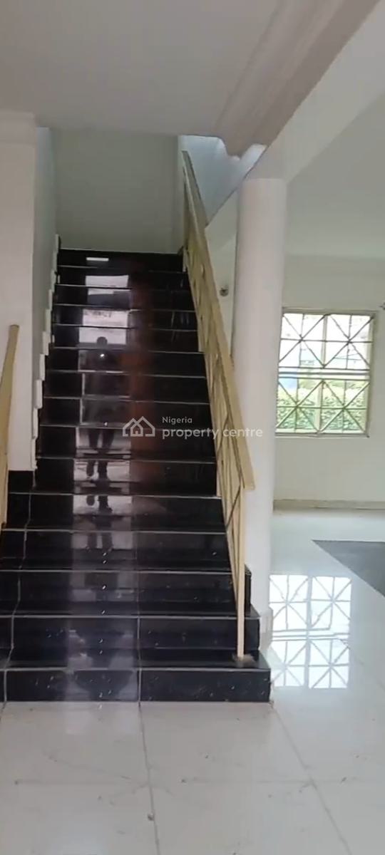 a Well-built 4-bedroom Detached Duplex + Bq, Mabushi, Abuja, Detached Duplex for Rent