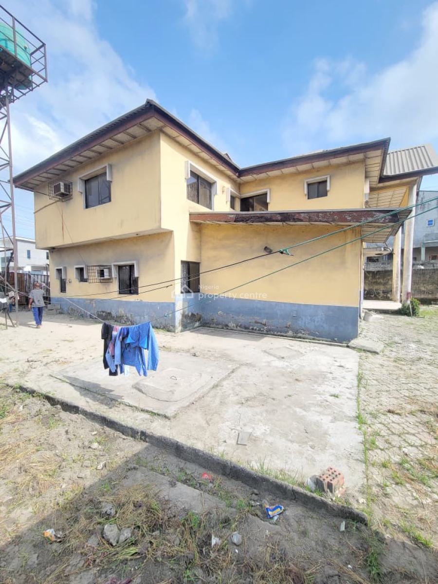 Sharp  5 Bedroom Duplex, Ado Road, Ajah, Lagos, Terraced Duplex for Sale
