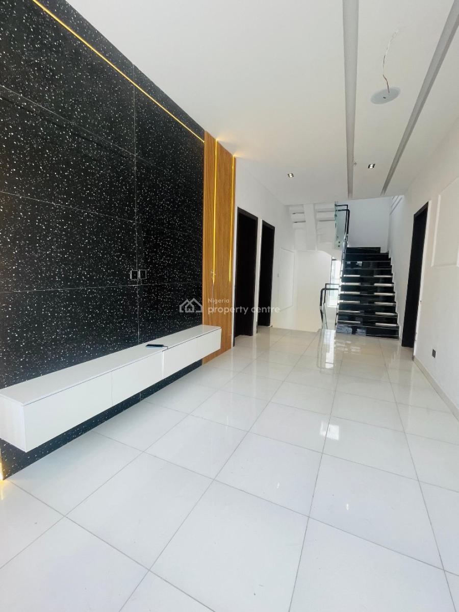 Gigantic 5 Bedroom Fully Detached Duplex, Chevron Toll Gate, Lekki, Lagos, Detached Duplex for Sale