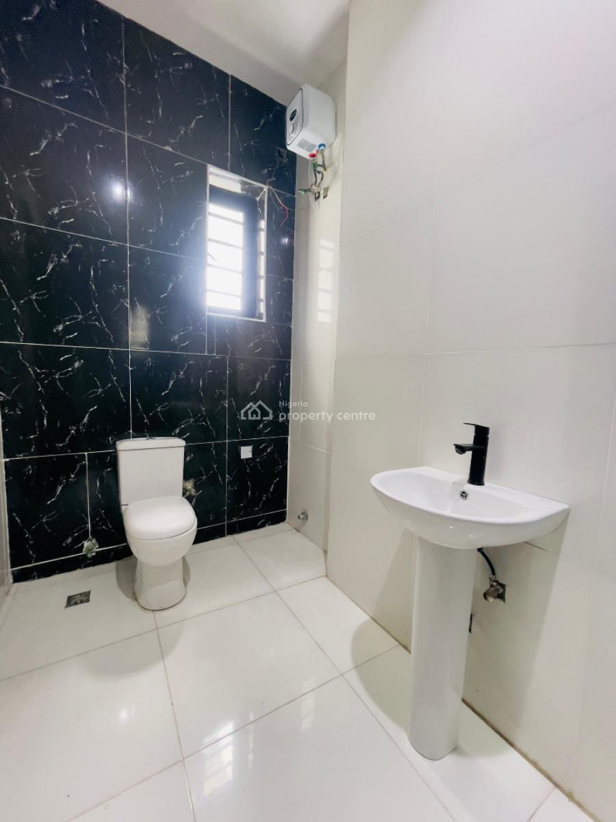 Gigantic 5 Bedroom Fully Detached Duplex, Chevron Toll Gate, Lekki, Lagos, Detached Duplex for Sale