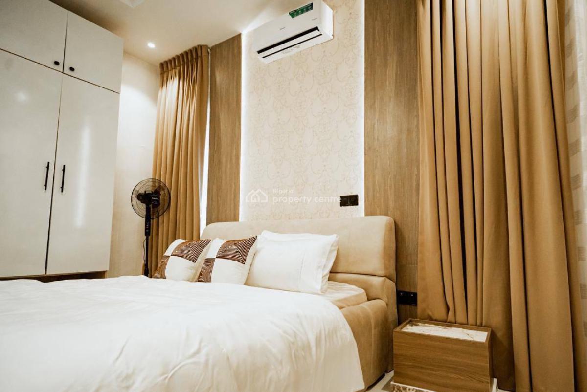 5 Bedroom Apartments, Lekki, Lagos, Flat / Apartment Short Let