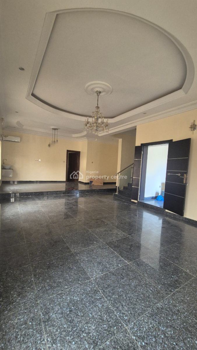 Massive 5 Bedroom Detached Duplex 1 Room Bq, Off Sasegbon Street, Ikeja Gra, Ikeja, Lagos, Detached Duplex for Rent