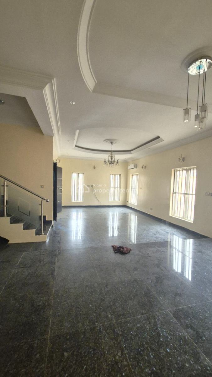 Massive 5 Bedroom Detached Duplex 1 Room Bq, Off Sasegbon Street, Ikeja Gra, Ikeja, Lagos, Detached Duplex for Rent
