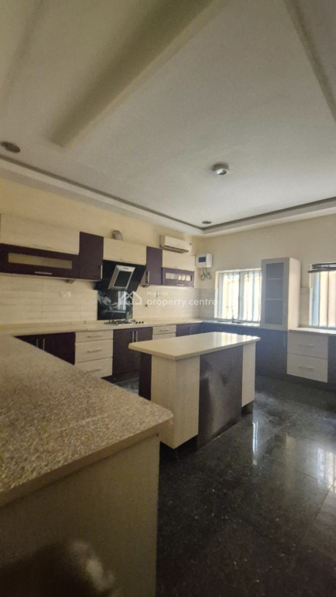 Massive 5 Bedroom Detached Duplex 1 Room Bq, Off Sasegbon Street, Ikeja Gra, Ikeja, Lagos, Detached Duplex for Rent