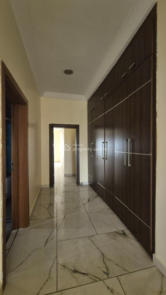 Massive 5 Bedroom Detached Duplex 1 Room Bq, Off Sasegbon Street, Ikeja Gra, Ikeja, Lagos, Detached Duplex for Rent