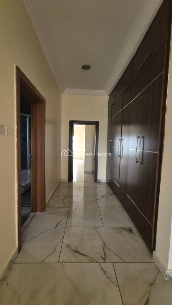 Massive 5 Bedroom Detached Duplex 1 Room Bq, Off Sasegbon Street, Ikeja Gra, Ikeja, Lagos, Detached Duplex for Rent