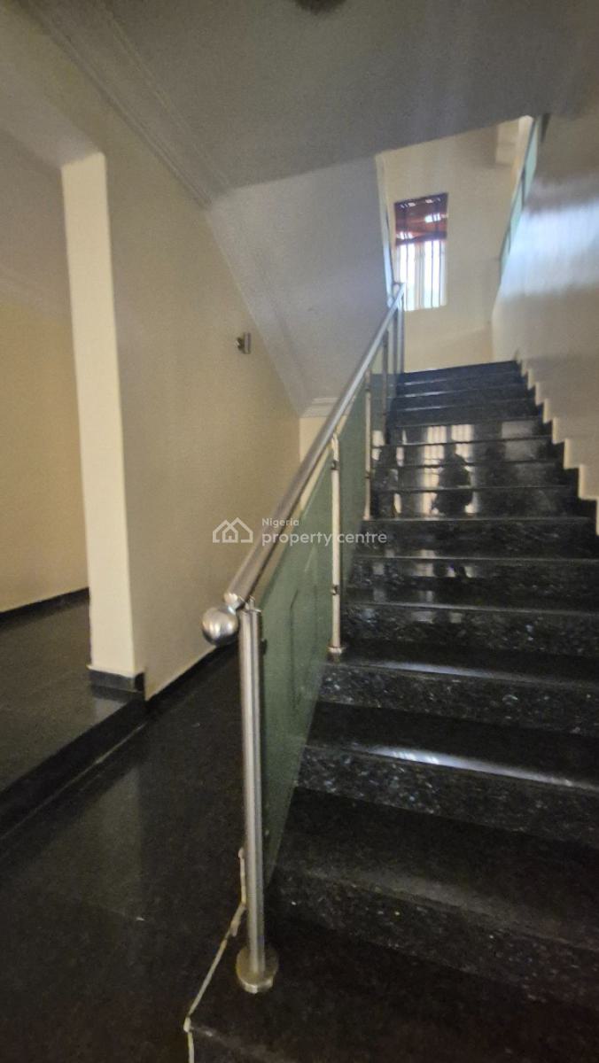 Massive 5 Bedroom Detached Duplex 1 Room Bq, Off Sasegbon Street, Ikeja Gra, Ikeja, Lagos, Detached Duplex for Rent