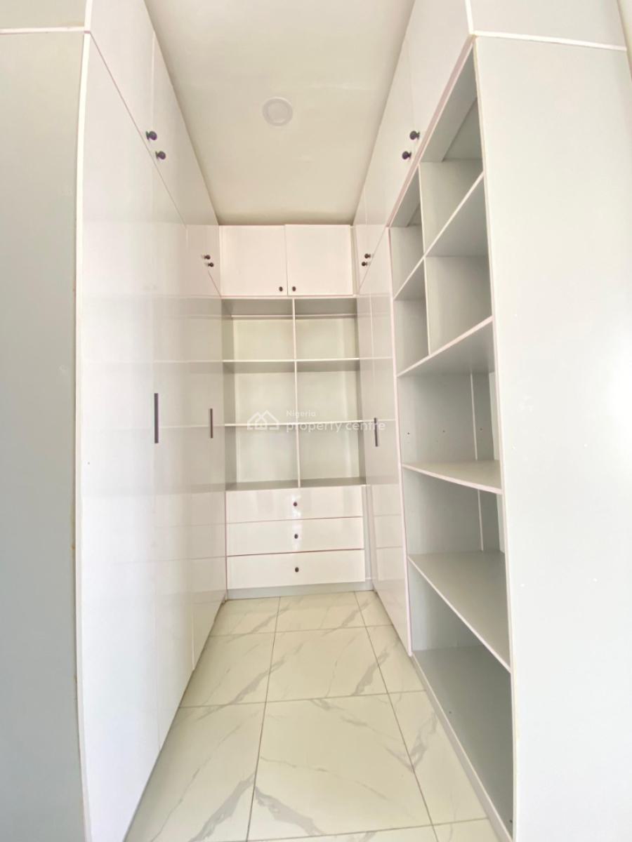 Spacious 4 Bedroom Semi Detached with Fitted Kitchen, Ikota Gra, Lekki, Lagos, Semi-detached Duplex for Sale