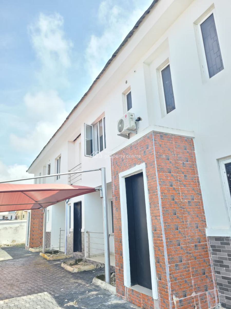 Standard and Spacious Mini Flat, Ologolo, Lekki, Lagos, Mini Flat (room and Parlour) Short Let