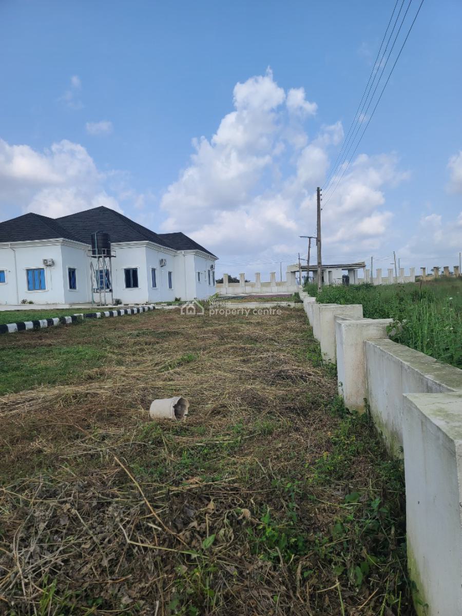 Land  with C of O, Osogbo, Osun, Mixed-use Land for Sale