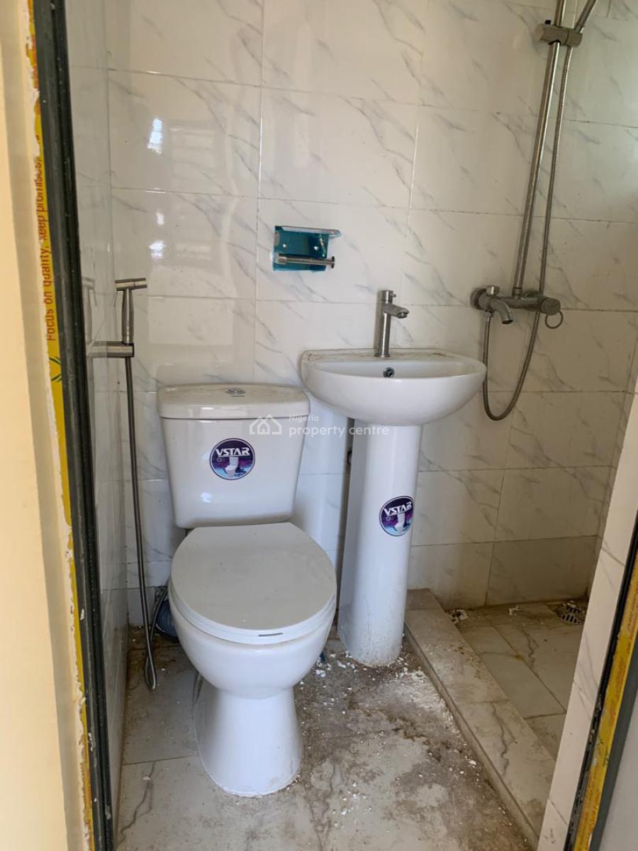 Standard 1 Bedroom Apartment, Mobil Road, Ajah, Lagos, Mini Flat (room and Parlour) for Rent