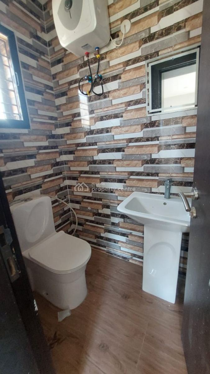 Tastefully Finished  4-bedroom Semi-detached Duplex with Bq, Life Camp, Abuja, Semi-detached Duplex for Sale