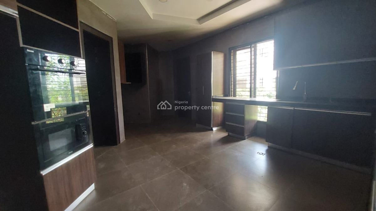 Tastefully Finished  4-bedroom Semi-detached Duplex with Bq, Life Camp, Abuja, Semi-detached Duplex for Sale