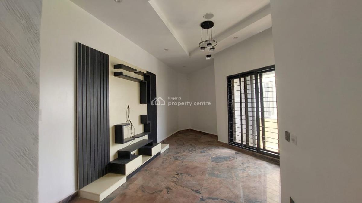 Tastefully Finished  4-bedroom Semi-detached Duplex with Bq, Life Camp, Abuja, Semi-detached Duplex for Sale