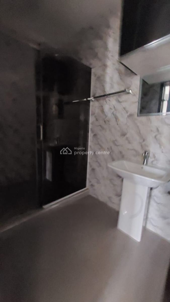 Tastefully Finished  4-bedroom Semi-detached Duplex with Bq, Life Camp, Abuja, Semi-detached Duplex for Sale