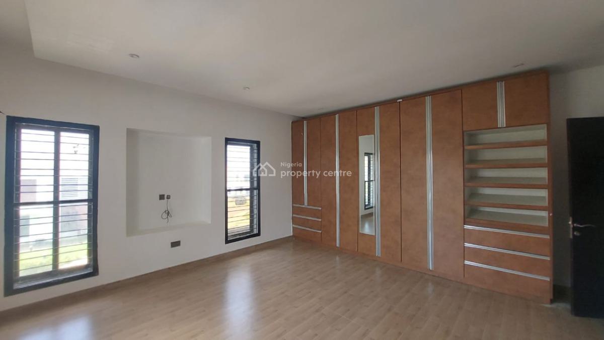 Tastefully Finished  4-bedroom Semi-detached Duplex with Bq, Life Camp, Abuja, Semi-detached Duplex for Sale