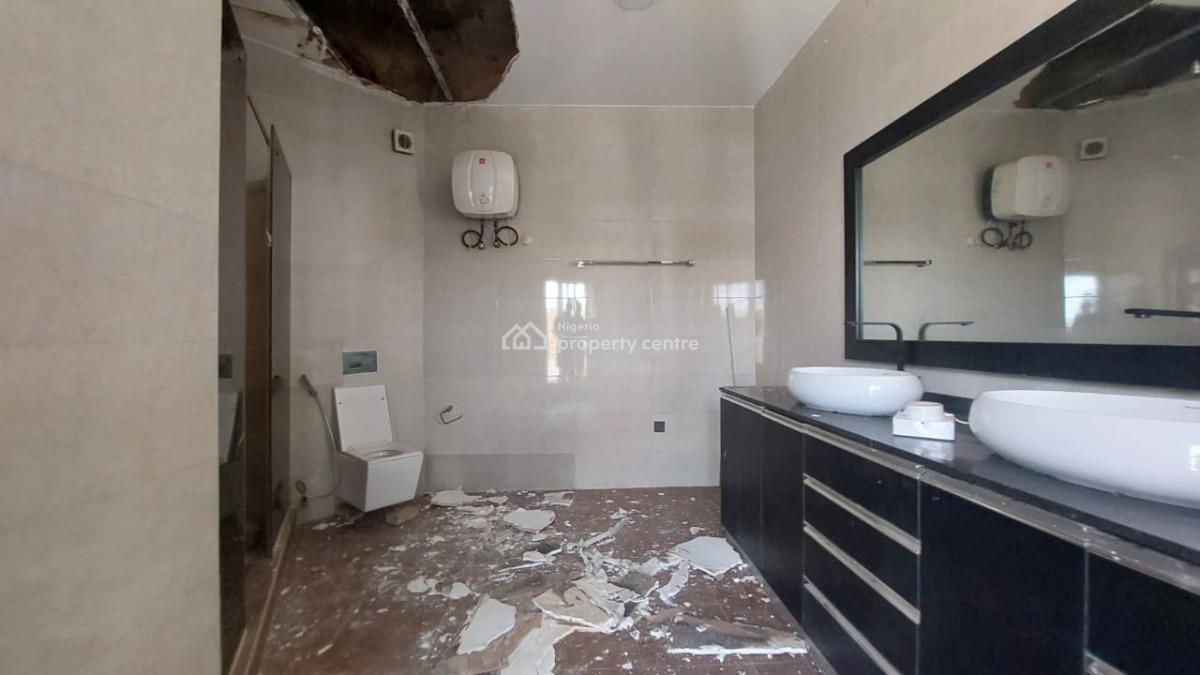 Tastefully Finished  4-bedroom Semi-detached Duplex with Bq, Life Camp, Abuja, Semi-detached Duplex for Sale