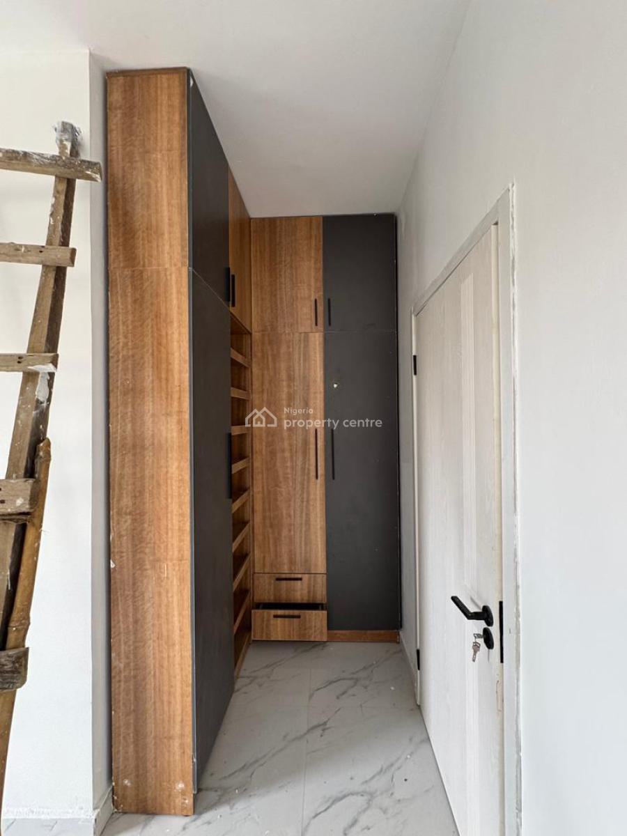 Spaciously Built 4-bedroom Semi-detached Duplex + Bq, Provides a Serene Living Environment for Families and Investors, Gra Phase 1, Magodo, Lagos, Semi-detached Duplex for Sale