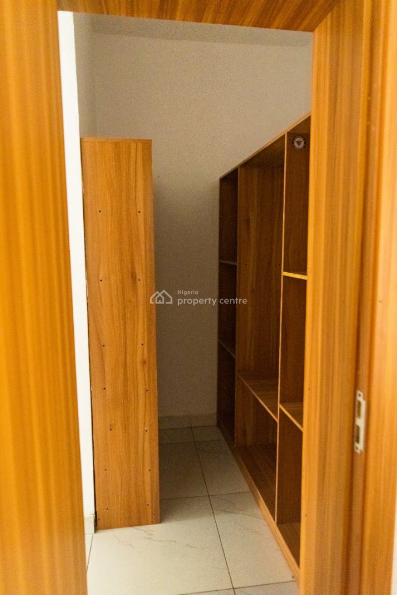 Four Bedroom Flat with Penthouse, Thera Peace Estate, Sangotedo, Ajah, Lagos, Flat / Apartment for Rent