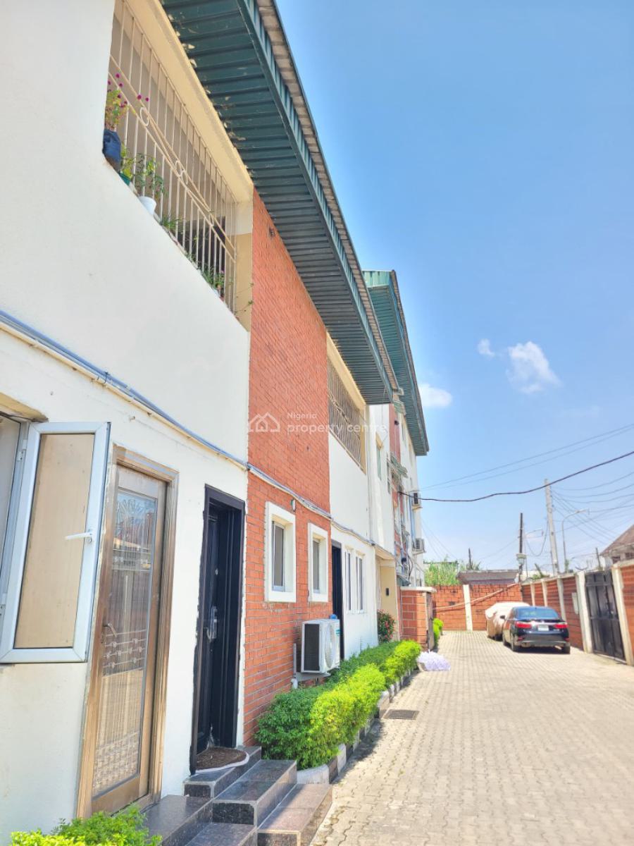 Sharp and Standard Mini Flat, Ajiran Road, Agungi, Lekki, Lagos, Mini Flat (room and Parlour) for Rent