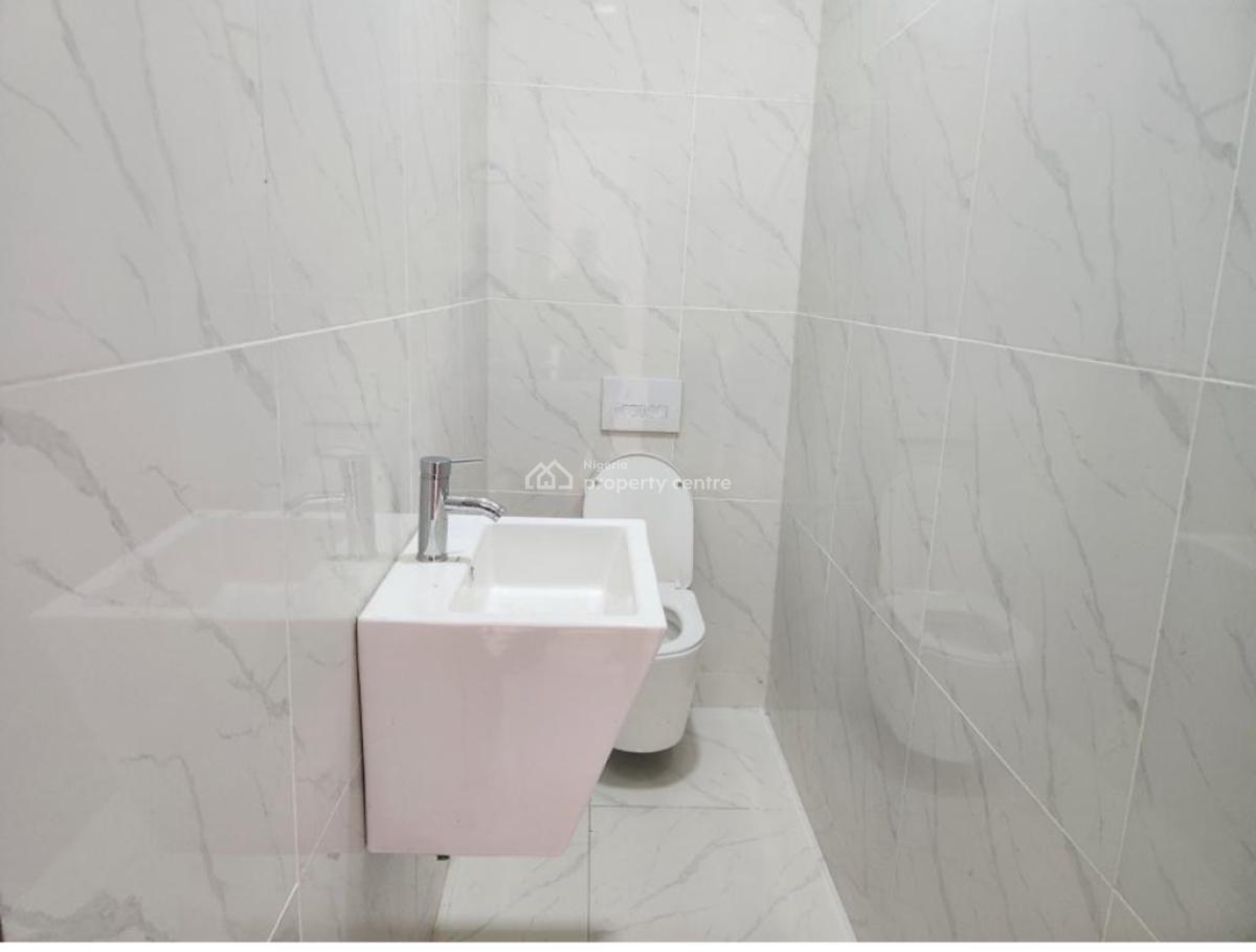 3 Bedroom Terrace Duplex with Bq, Ologolo, Lekki, Lagos, Terraced Duplex for Sale