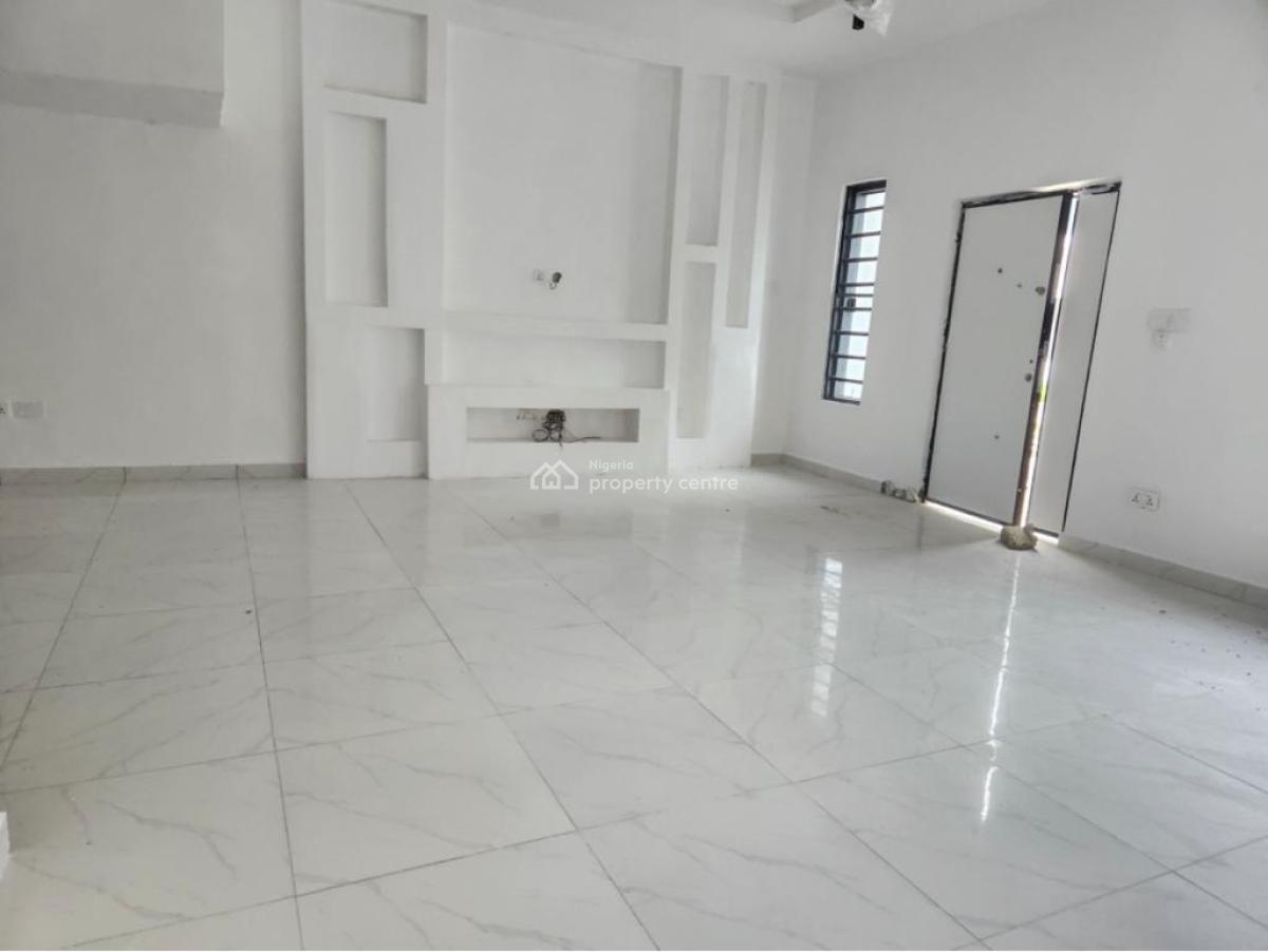 3 Bedroom Terrace Duplex with Bq, Ologolo, Lekki, Lagos, Terraced Duplex for Sale