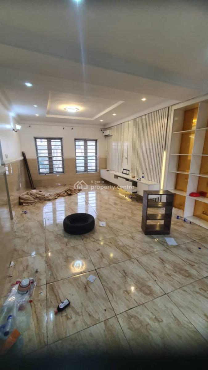 Massive Luxurious 3 Bedroom Flat, By Nicon Junction, Katampe (main), Katampe, Abuja, Flat / Apartment for Rent