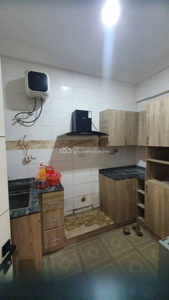 Massive Luxurious 3 Bedroom Flat, By Nicon Junction, Katampe (main), Katampe, Abuja, Flat / Apartment for Rent