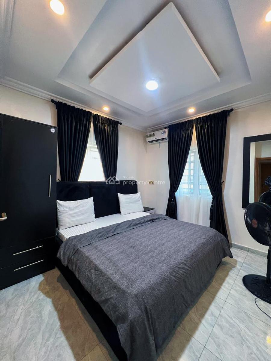 Beautiful 2bedrooms Apartment, Ilupeju, Ilupeju, Lagos, Flat / Apartment Short Let
