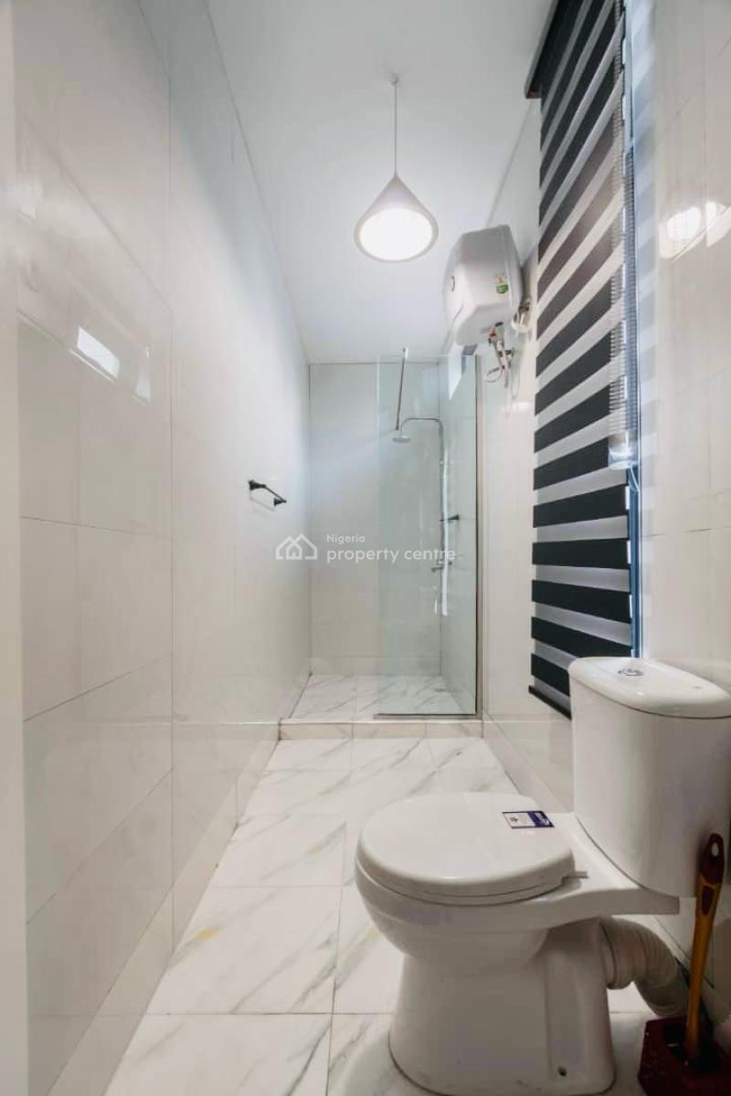 Fully Serviced & Fully Furnished Two Bedroom Apartment with Swimming Pool, Lekki Phase 1, Lekki, Lagos, Flat / Apartment for Rent