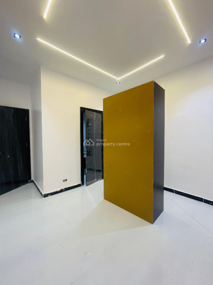 Captivating 5 Bedroom Fully Detached Duplex Plus Bq and Swimming Pool, Ologolo, Lekki, Lagos, House for Sale