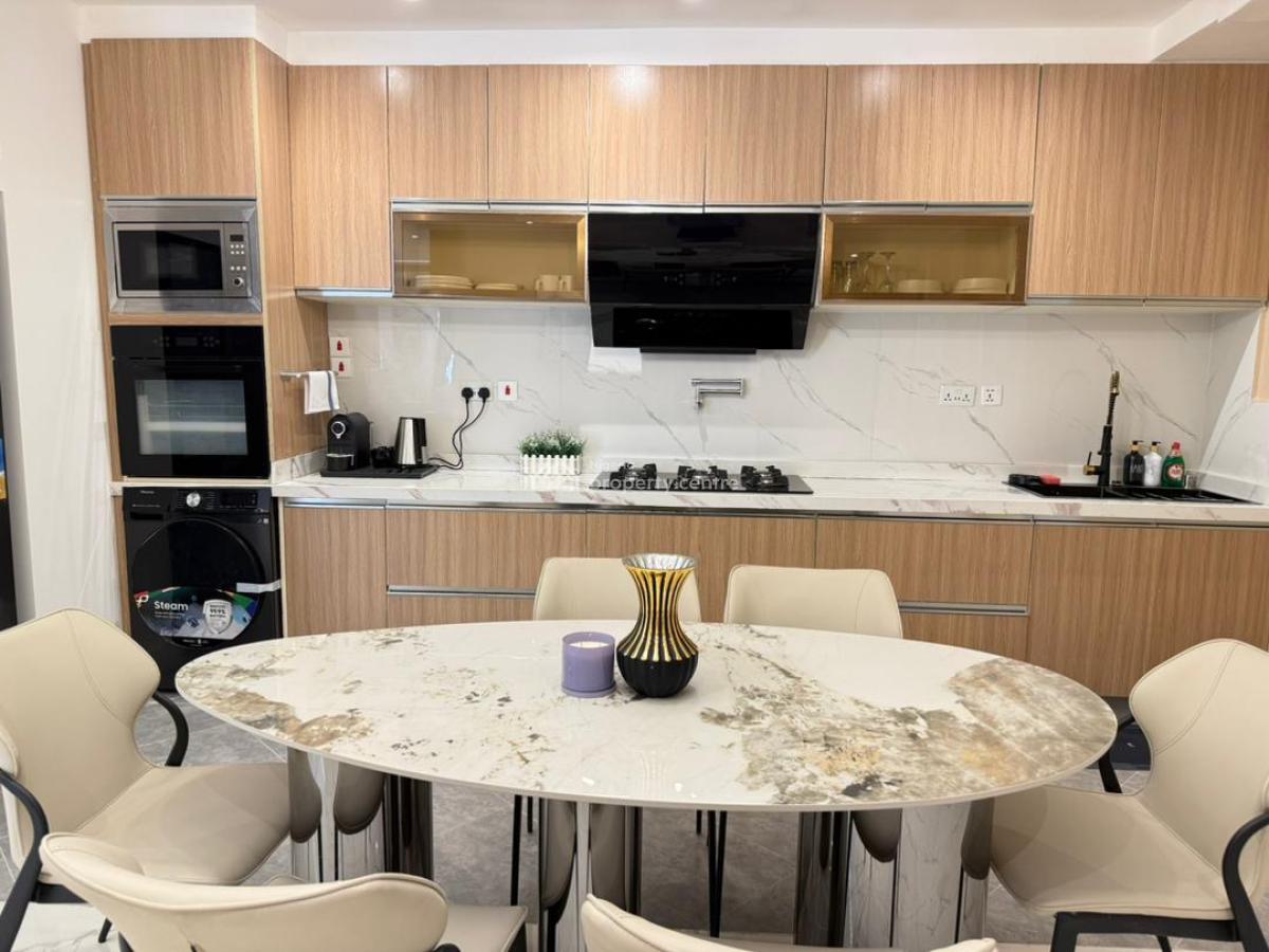 Three Bedroom Apartment with Swimming Pool, Lekki Phase 1, Lekki, Lagos, Flat / Apartment Short Let