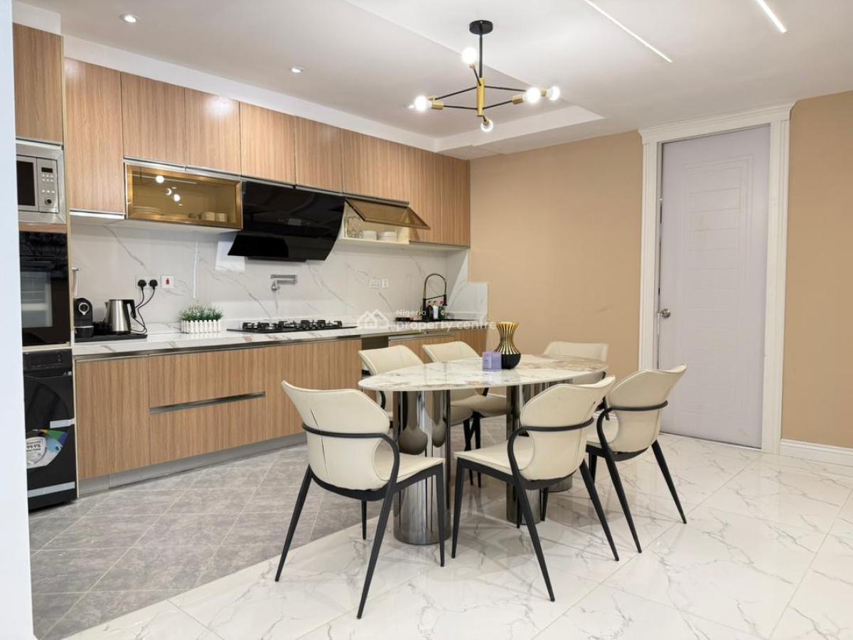 Three Bedroom Apartment with Swimming Pool, Lekki Phase 1, Lekki, Lagos, Flat / Apartment Short Let