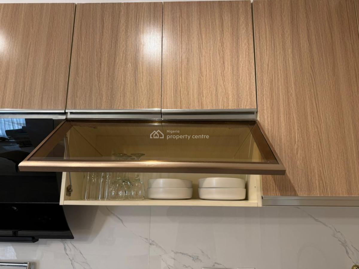 Three Bedroom Apartment with Swimming Pool, Lekki Phase 1, Lekki, Lagos, Flat / Apartment Short Let