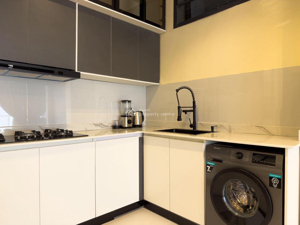 Brand New Smart Luxury 2 Bedroom Apartment with Swimming Pool  and Ps5, Lekki Phase 1, Lekki, Lagos, Flat / Apartment Short Let