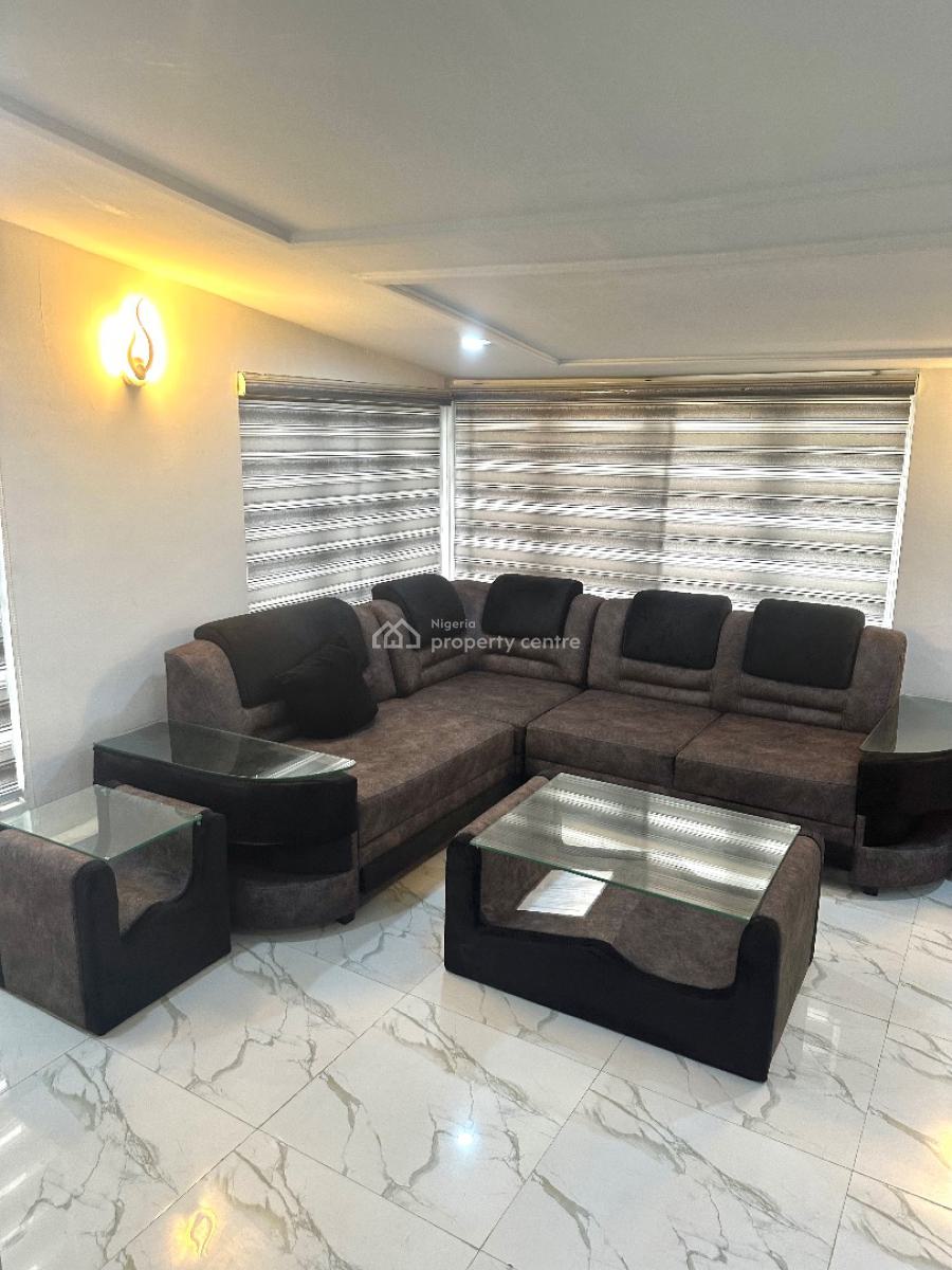 Luxury 1 Bedroom Penthouse with Bq, Ologolo, Lekki, Lagos, Mini Flat (room and Parlour) for Rent
