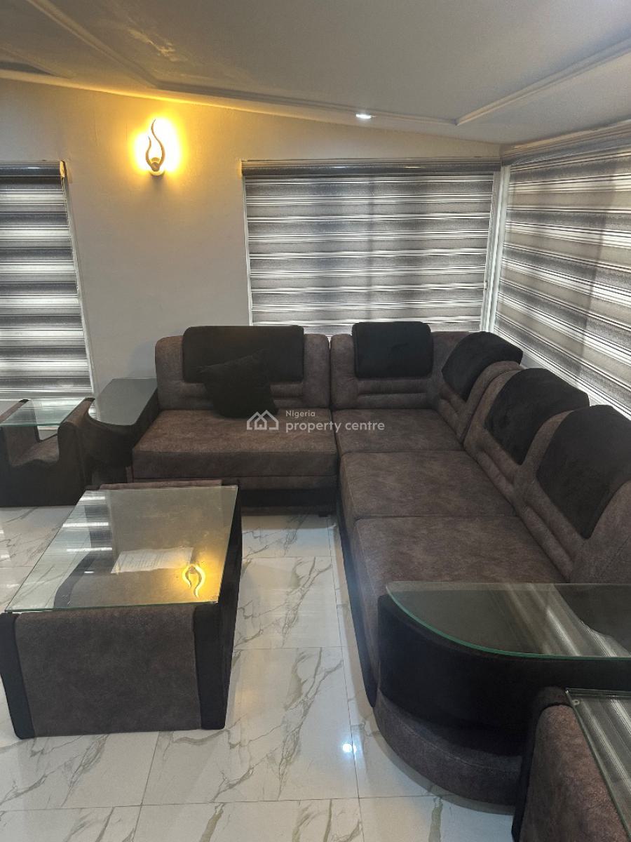 Luxury 1 Bedroom Penthouse with Bq, Ologolo, Lekki, Lagos, Mini Flat (room and Parlour) for Rent