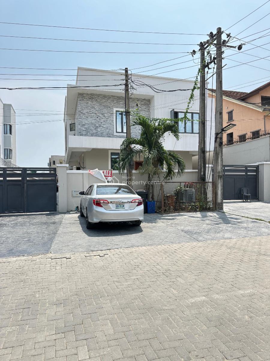 Exquisitely Built 5 Bedroom Fully Detached Duplex with Bq., Lekki Phase 1, Lekki, Lagos, Detached Duplex for Sale