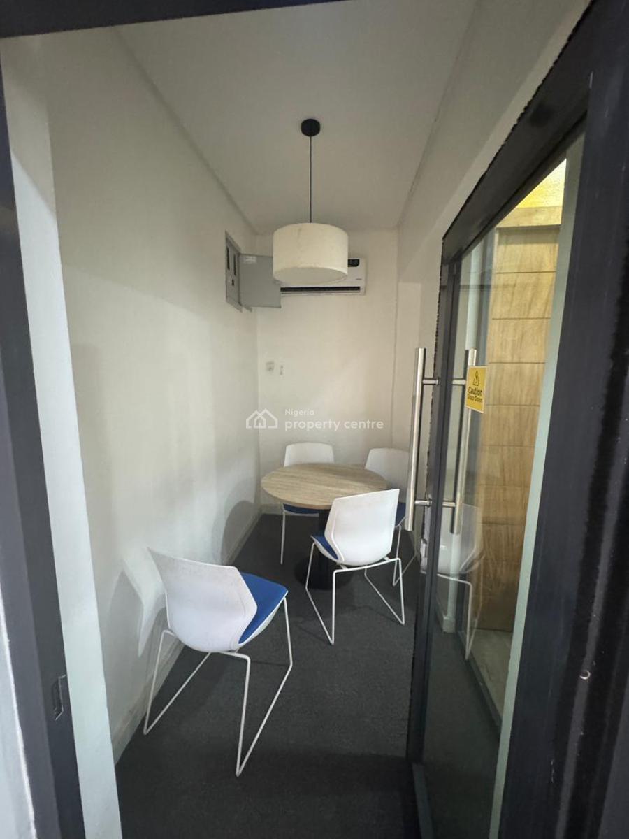 This  Beautifully Built 5 Bedroom Fully Detached Duplex with a Bq, Lekki Phase 1, Lekki, Lagos, Detached Duplex for Sale