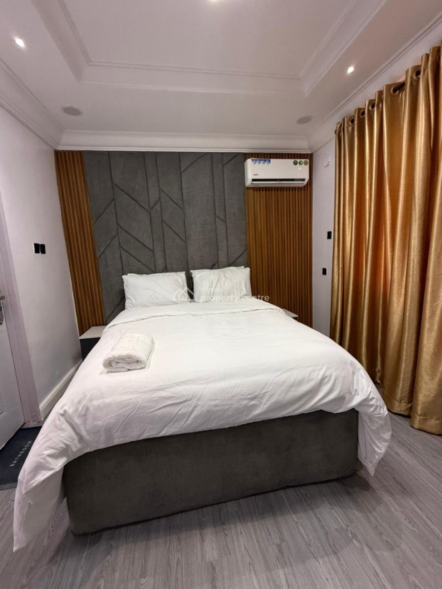 Newly Well Furnished Serviced  3 Bedrooms Apartment + Swimming Pool, Victoria Island (vi), Lagos, Flat / Apartment for Rent