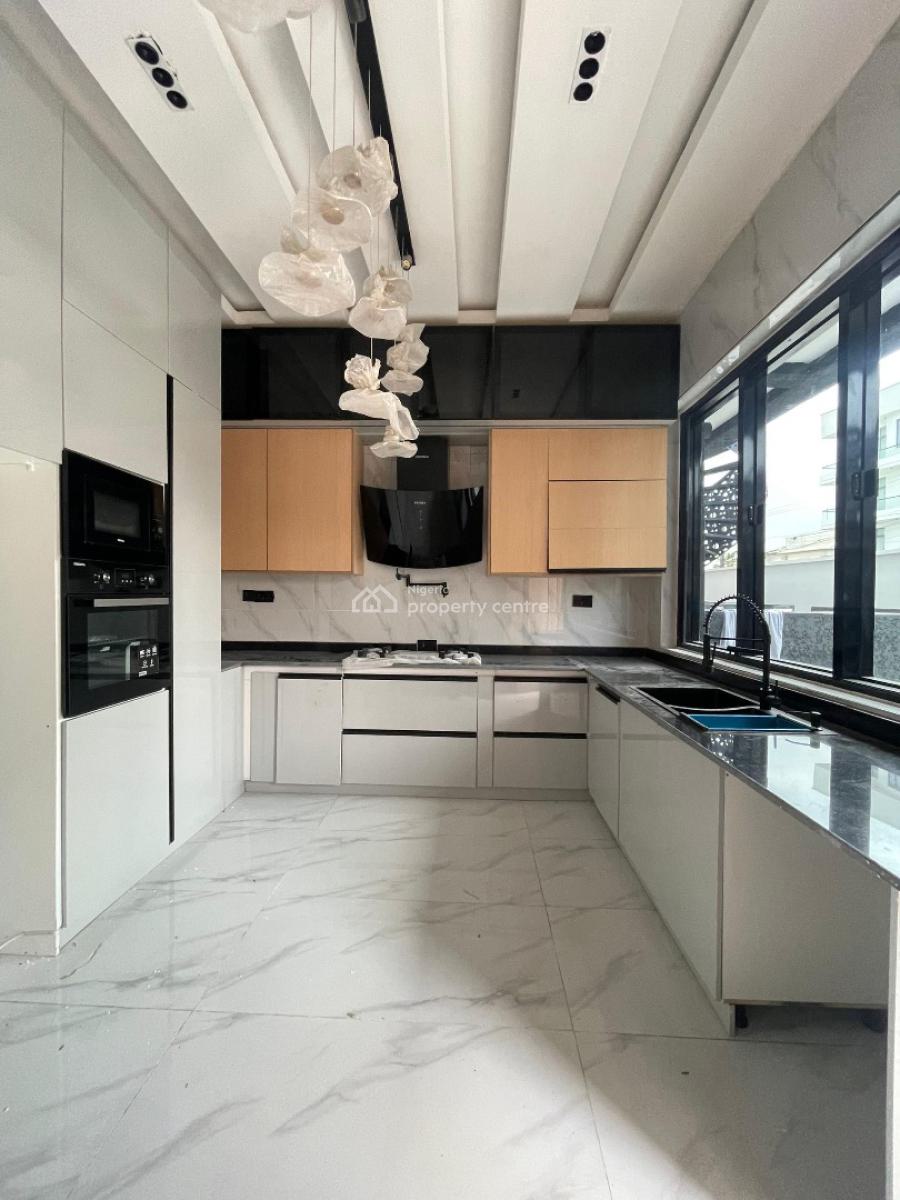 Tastefully Finished 4 Bedroom Terraced Duplex with Pool, & Gym, Lekki Phase 1, Lekki, Lagos, Terraced Duplex for Sale