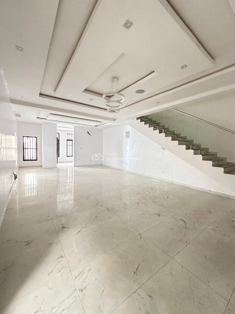 Luxurious 5 Bedroom Semi Detached Duplex with Spacious Rooms & a Bq, Lekki Phase 1, Lekki, Lagos, Semi-detached Duplex for Sale
