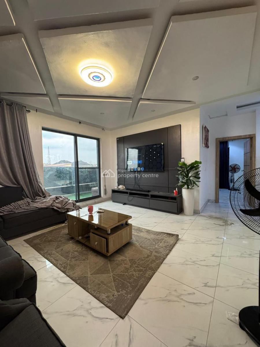 Fully Furnished 4 Bedroom Penthouse, Gbagada, Lagos, Flat / Apartment for Sale