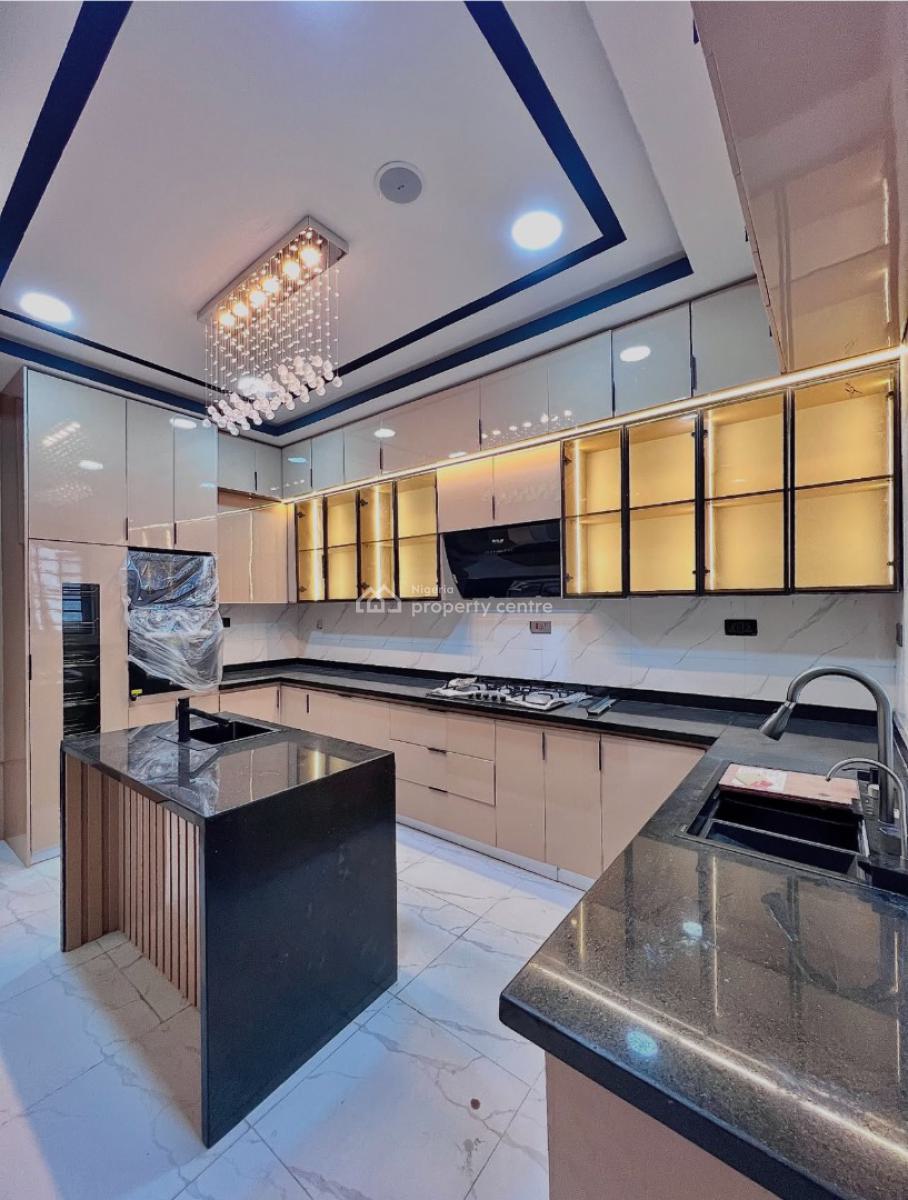 Contemporary 6 Bedroom Fully Detached Penthouse Duplex with Bq, Chevron Drive, Lekki, Lagos, Detached Duplex for Sale