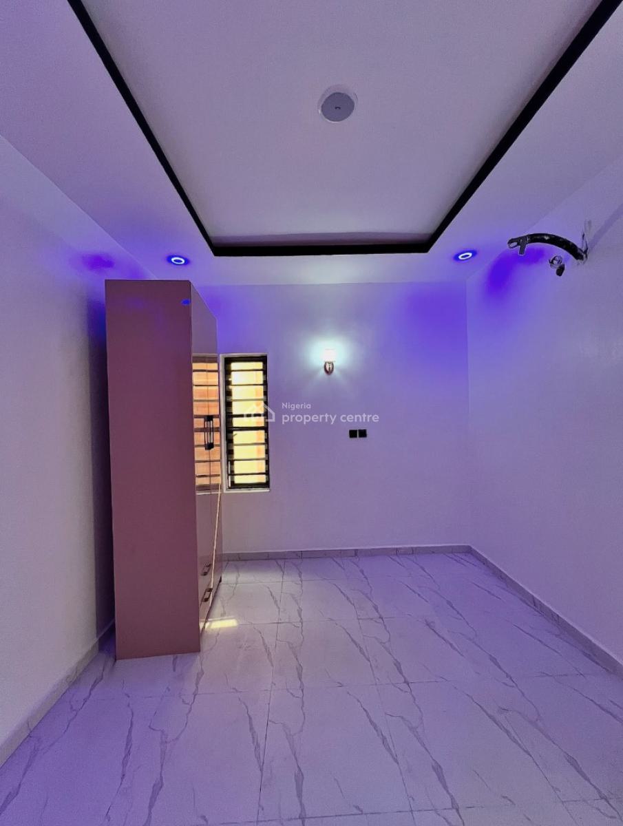 Contemporary 6 Bedroom Fully Detached Penthouse Duplex with Bq, Chevron Drive, Lekki, Lagos, Detached Duplex for Sale