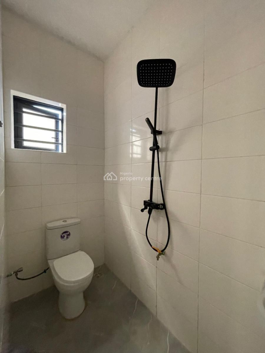 Exquisite 1 Bedroom Apartment in a Well Secured Environment., Ologolo, Lekki, Lagos, Flat / Apartment for Sale